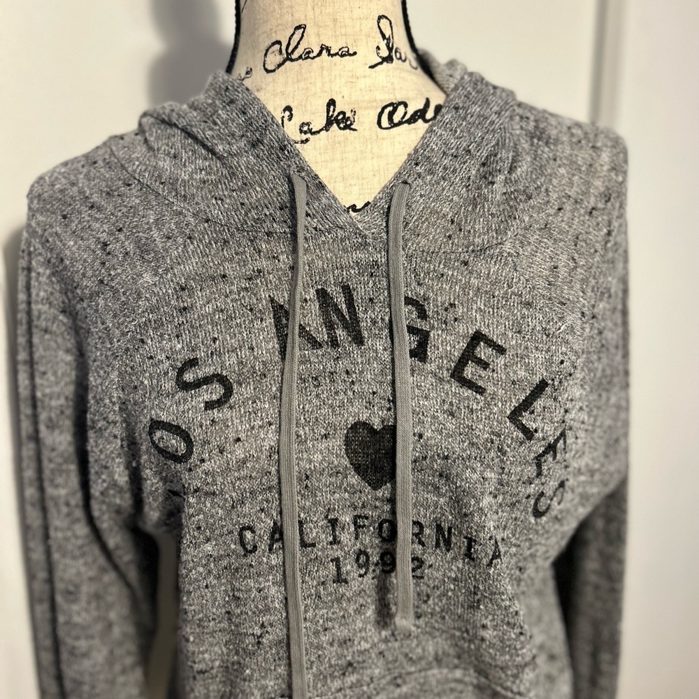 Stranded Gray Hoodie cropped‎ - Picture 2 of 8